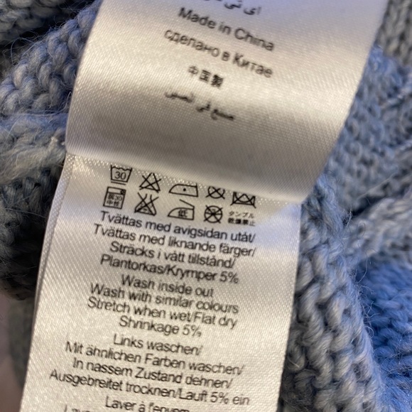 SOAKED in Luxury Anthropology  sweater color gray - Picture 4 of 5